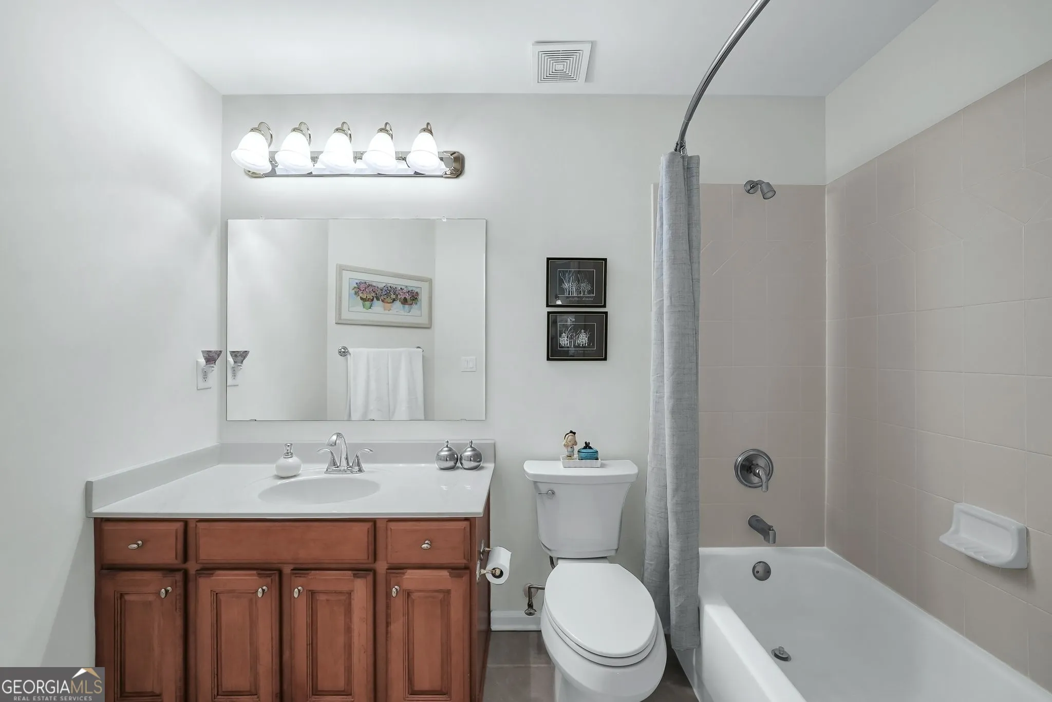 4008 Miners Ln — photo 17 of 45