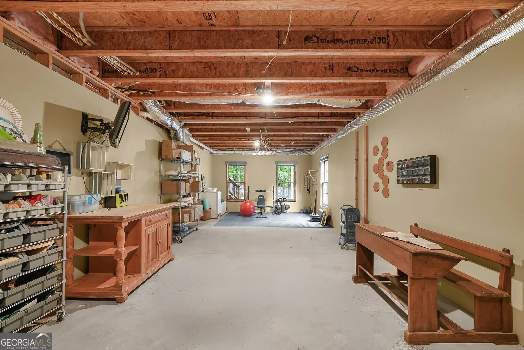 4008 Miners Ln — photo 23 of 45