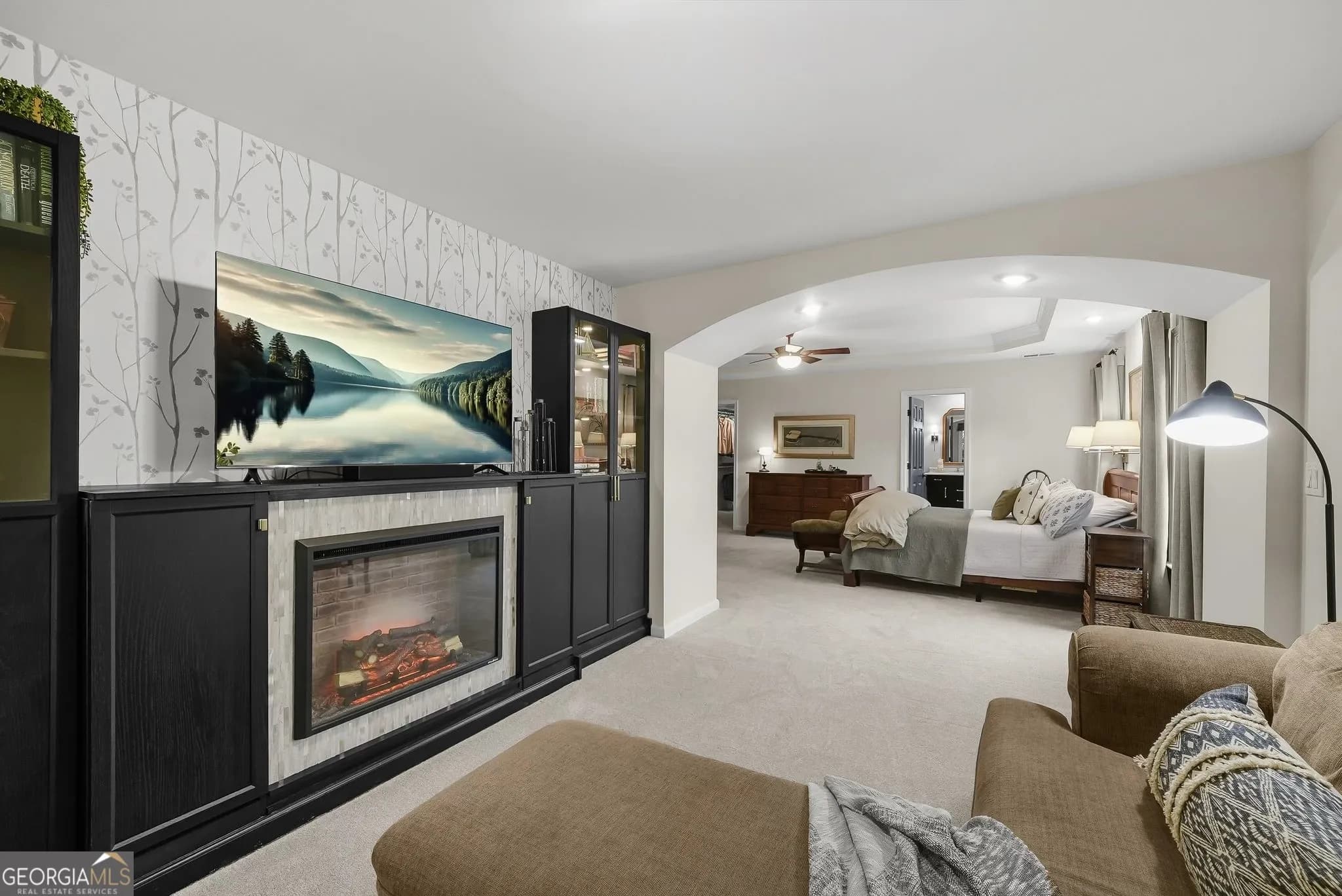 4008 Miners Ln — photo 10 of 45