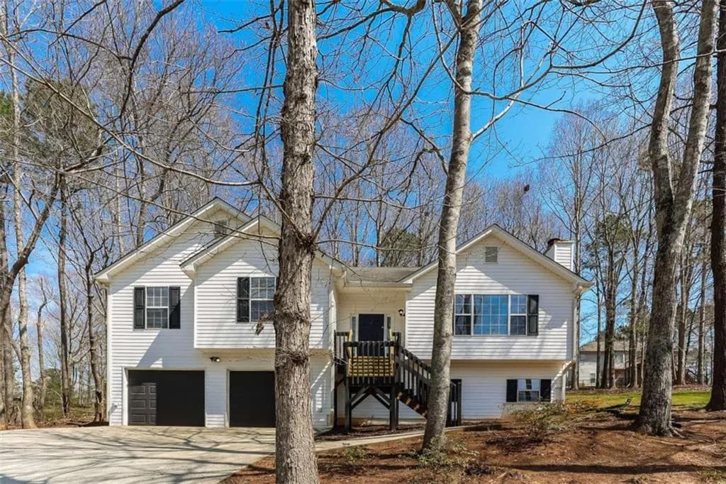 213 Lost Lake Way, Villa Rica