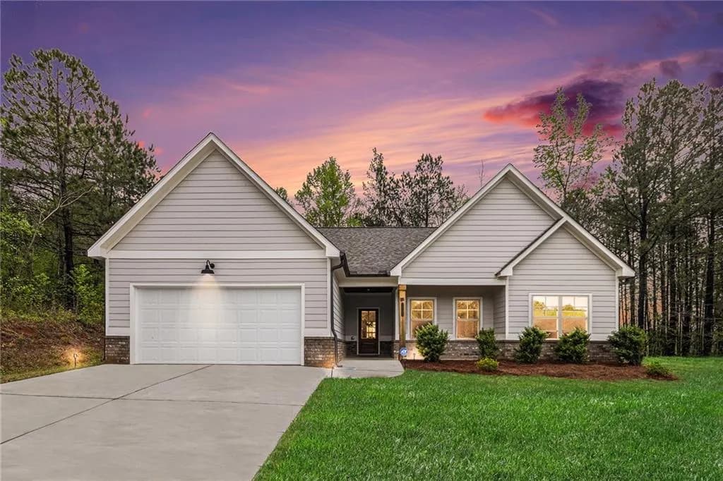 1195 Awenasa Drive, Villa Rica
