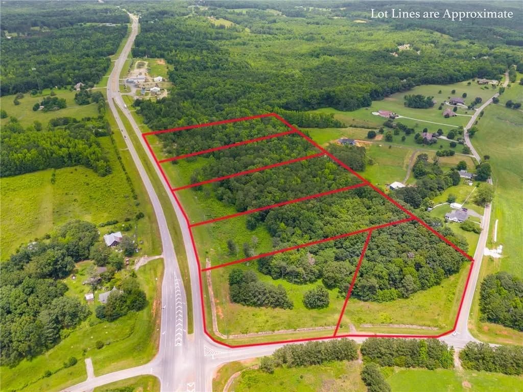 Aerial overview of property's location with property boundaries highlighted