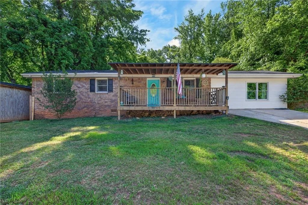 3680 Briar Drive, Lithia Springs