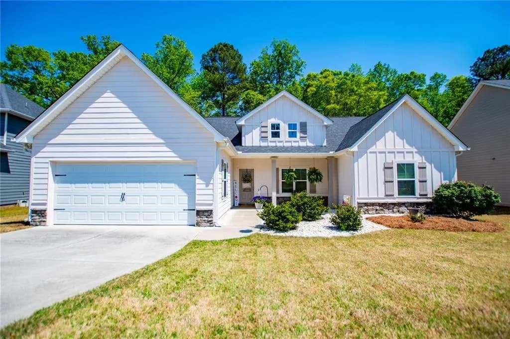 1146 Red Bud Circle, Villa Rica
