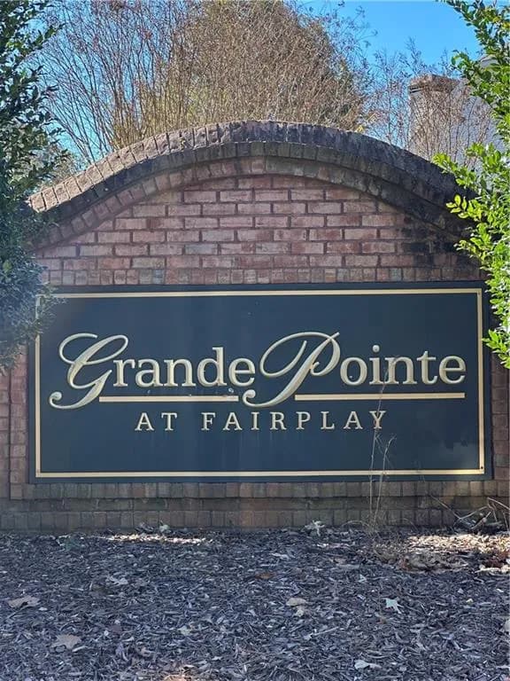 9590 Grande Drive, Winston