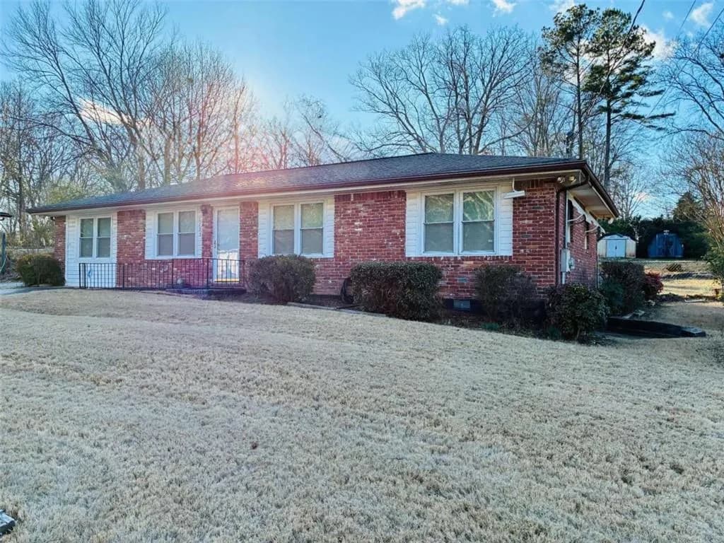 6795 Tralee Drive, Lithia Springs