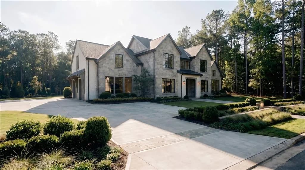 7400 River Walk Drive, Douglasville