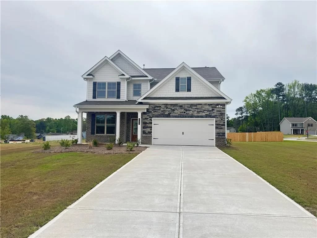 520 Paces Drive, Lithia Springs