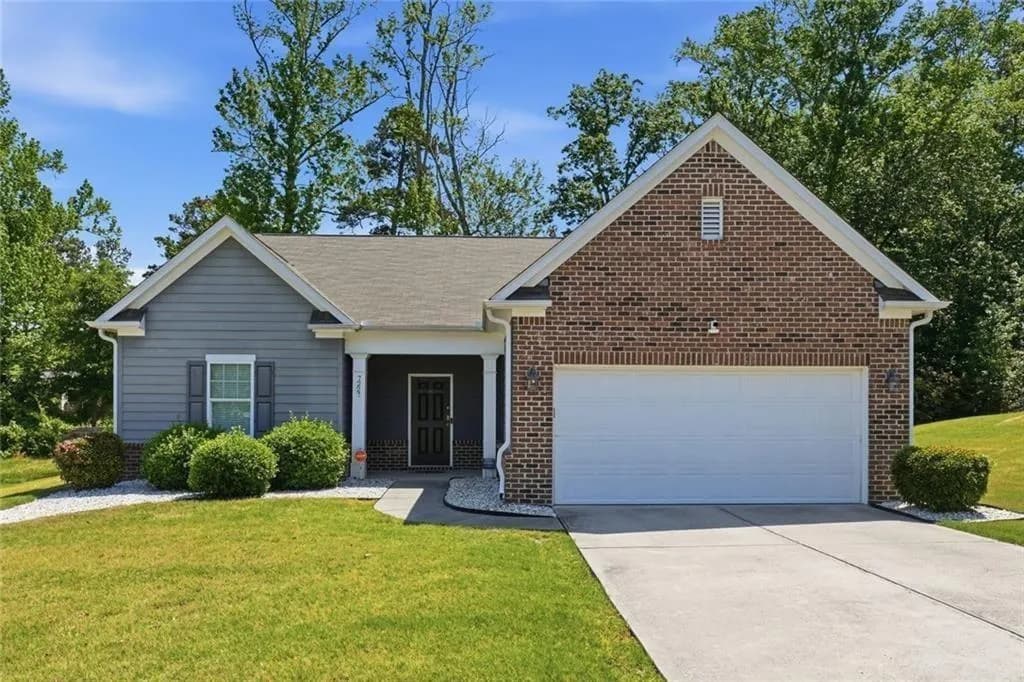 7227 Ashley Falls Court, Douglasville