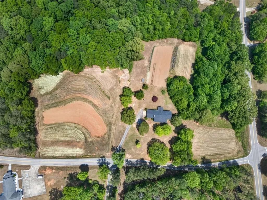 3982 Pool Road, Winston