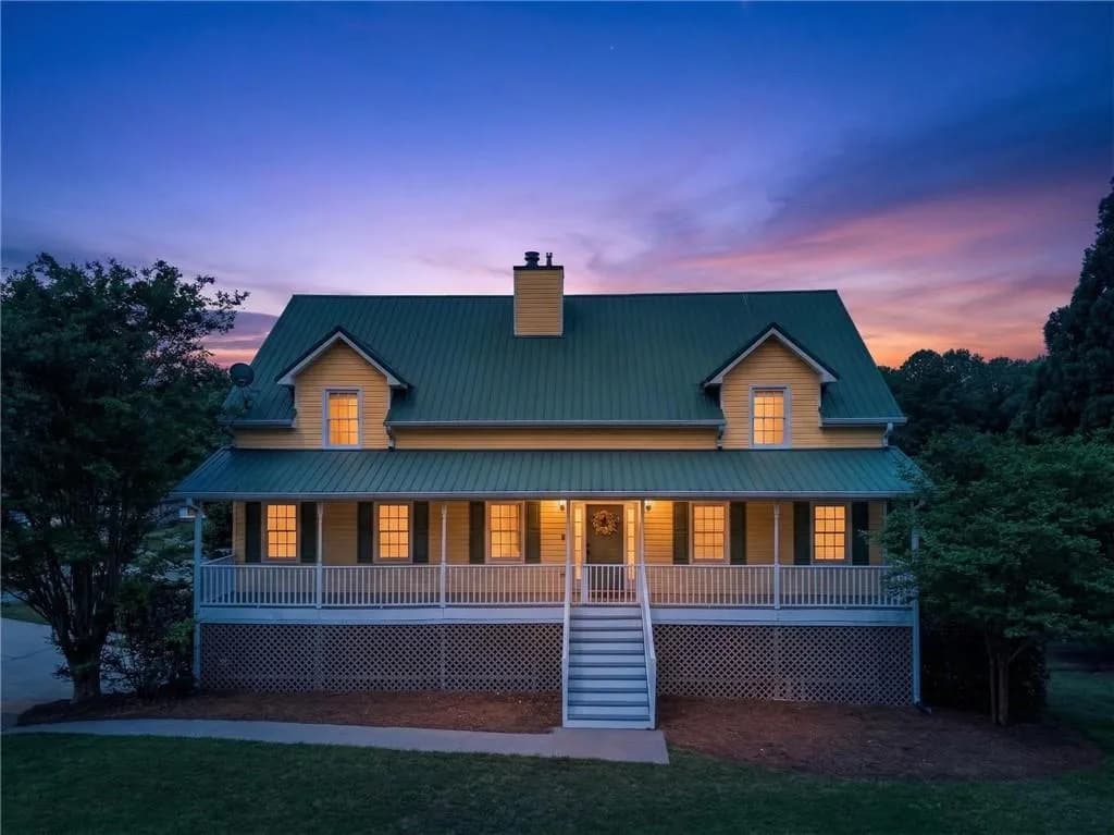 3301 Connie Way, Winston