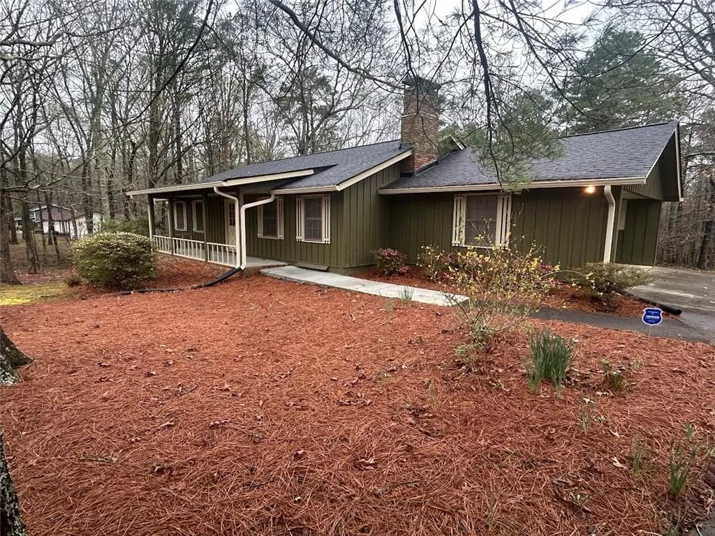 8896 Hickory Hollow Drive, Douglasville