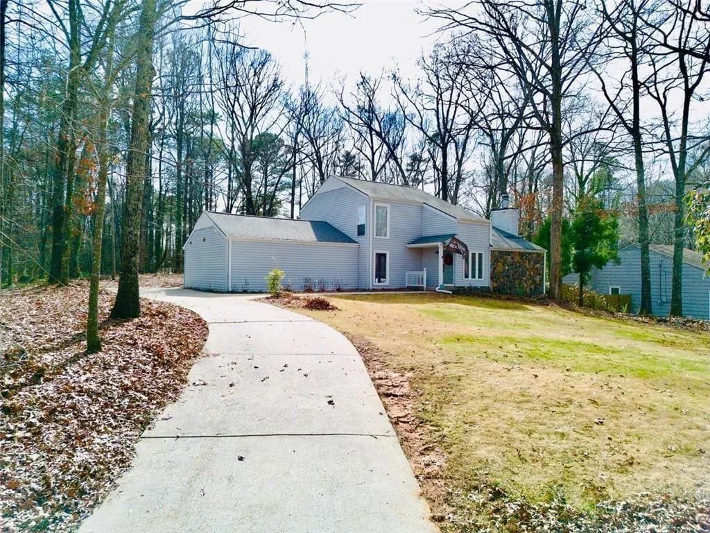 5419 S Lake Drive, Douglasville