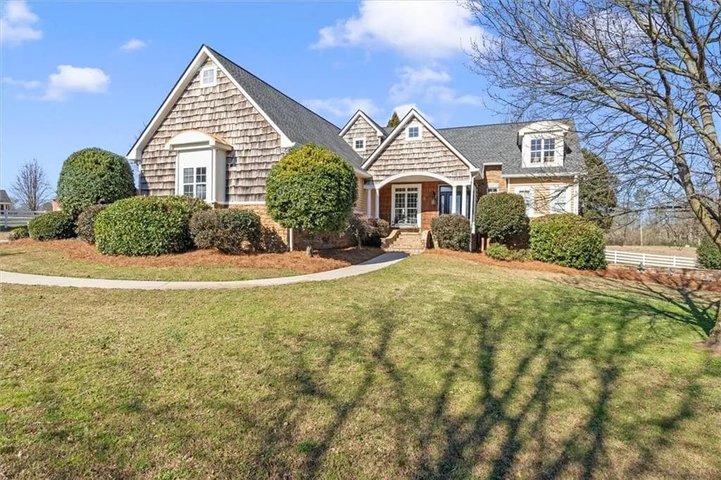 220 Mckenzie Bridge Road, Carrollton