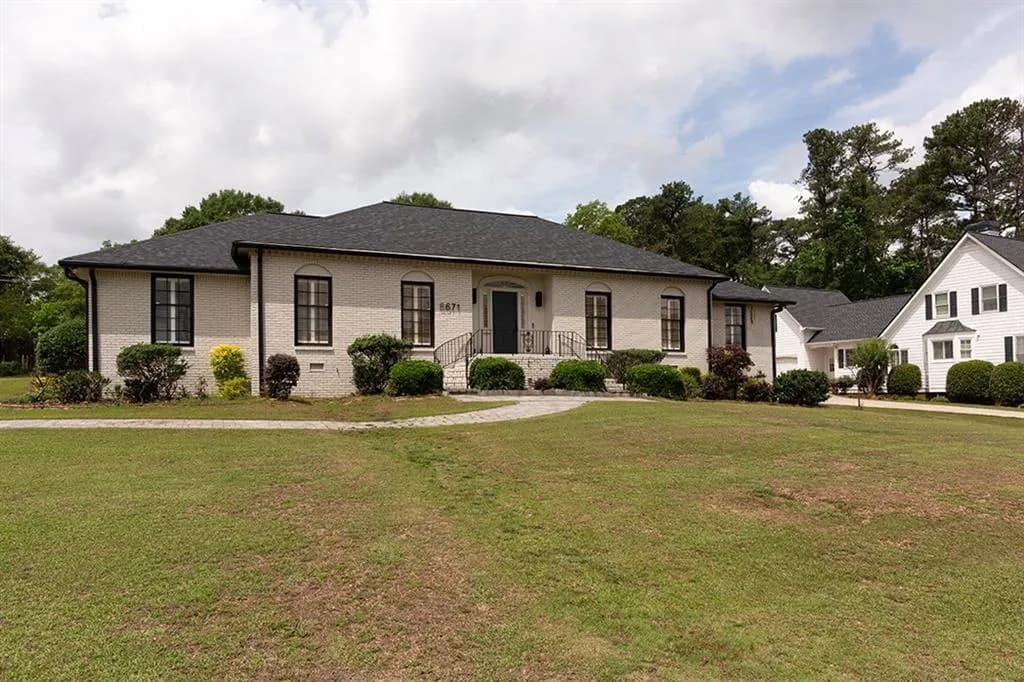 8671 Lake Forrest Drive, Douglasville