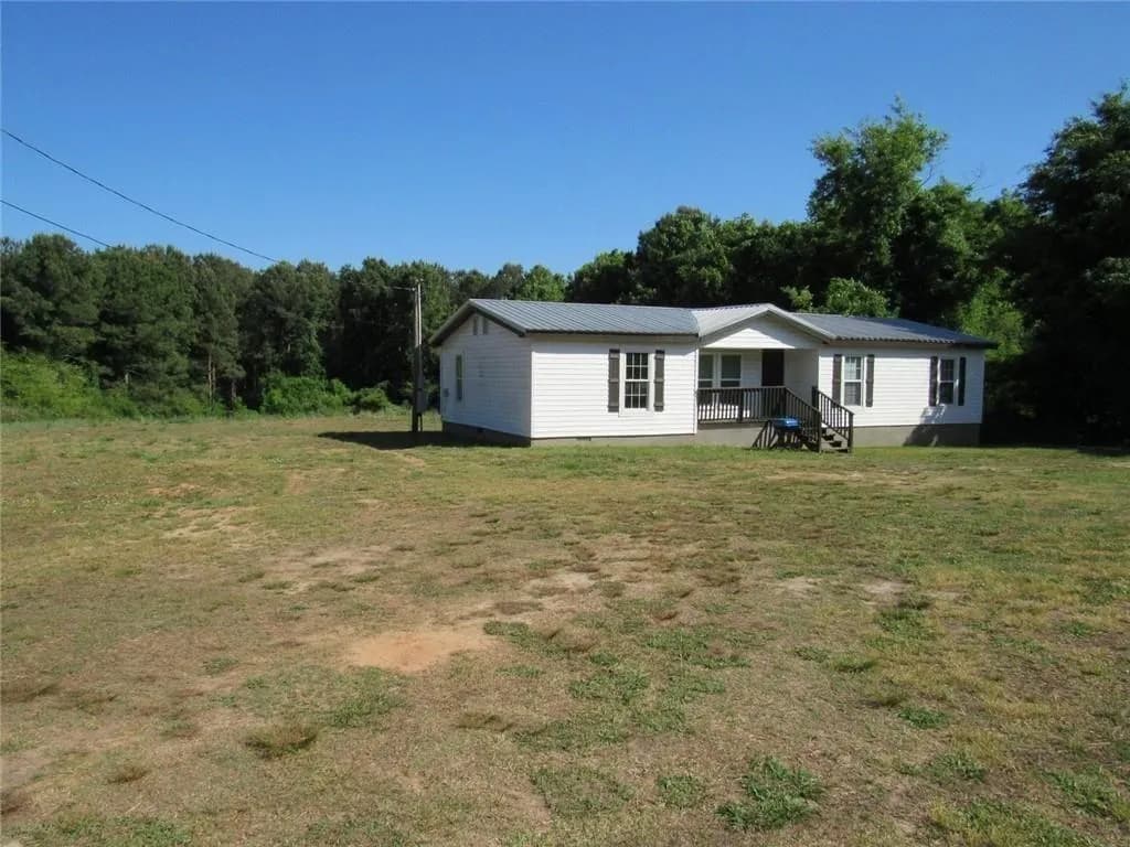 1460 S Hwy 100, Bowdon