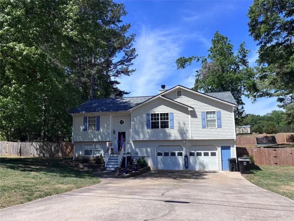 95 Burton Drive, Douglasville