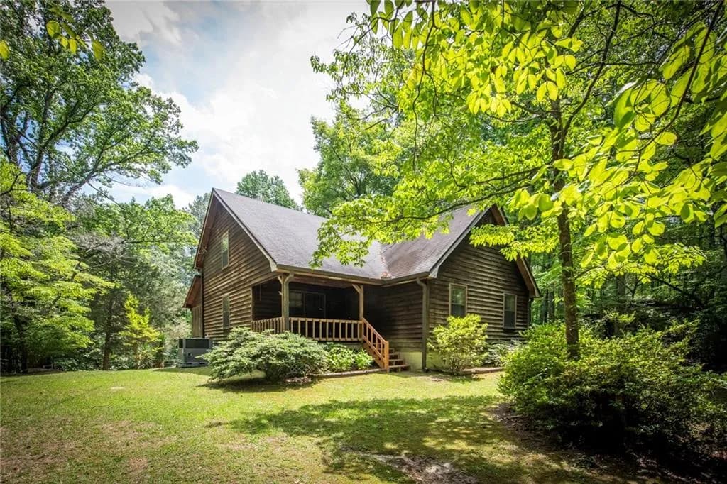 1301 Bob Hunton Road, Douglasville