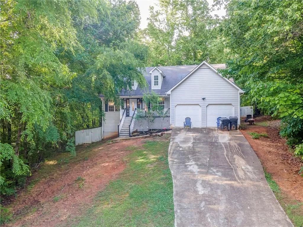 136 Cannon Trail, Dallas