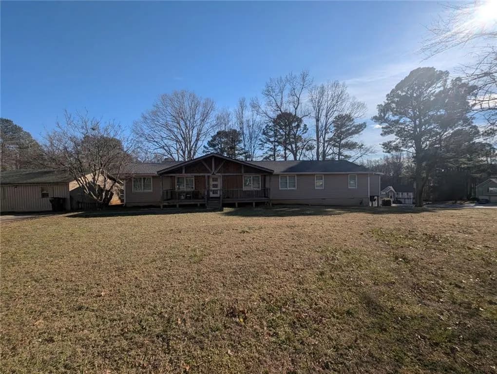 6164 Ridge Road, Hiram