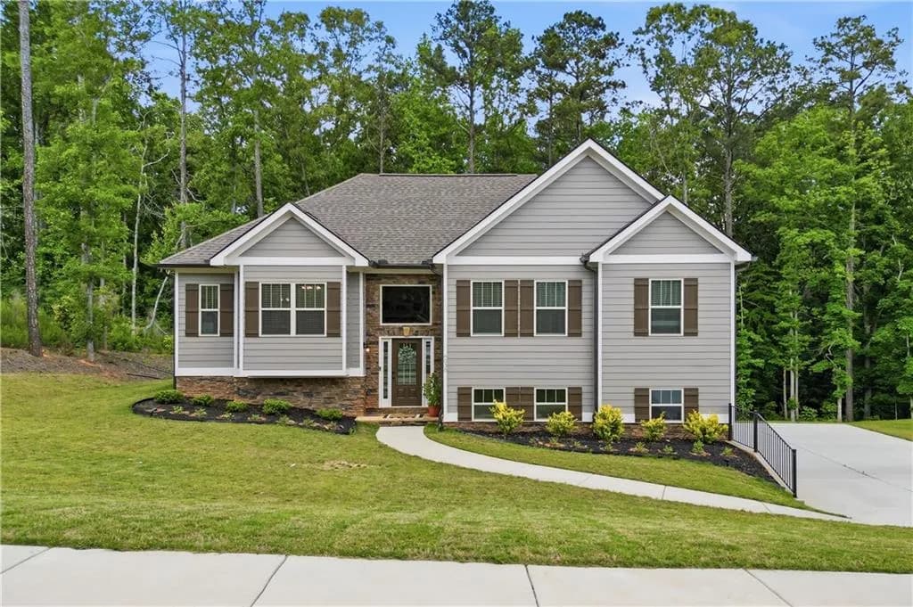 6030 Crowley Drive, Douglasville