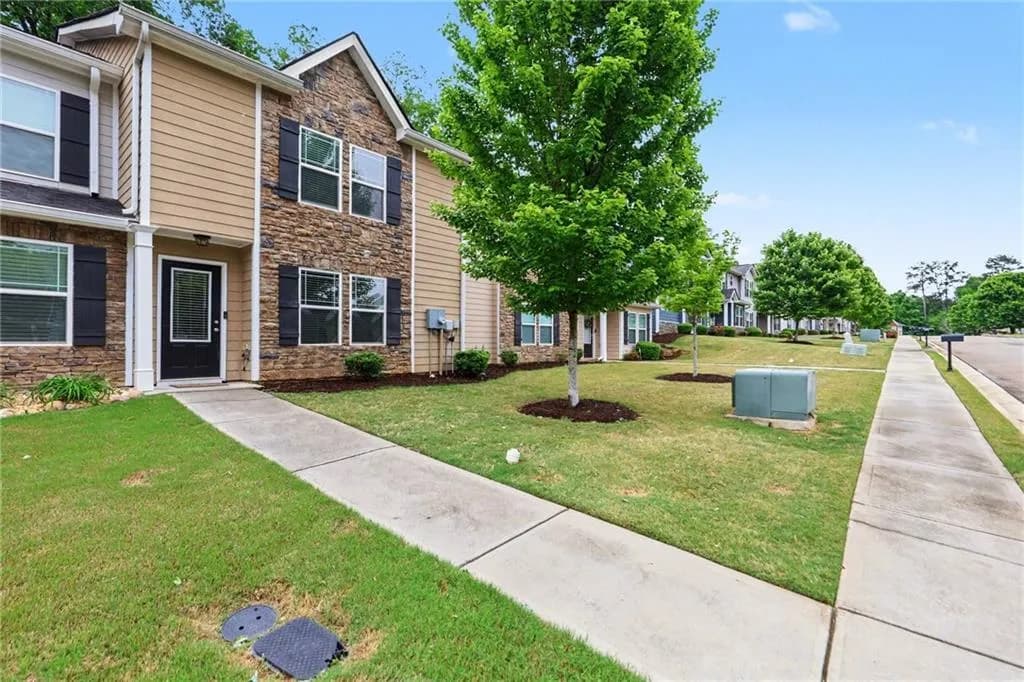 5960 Garden Circle, Douglasville