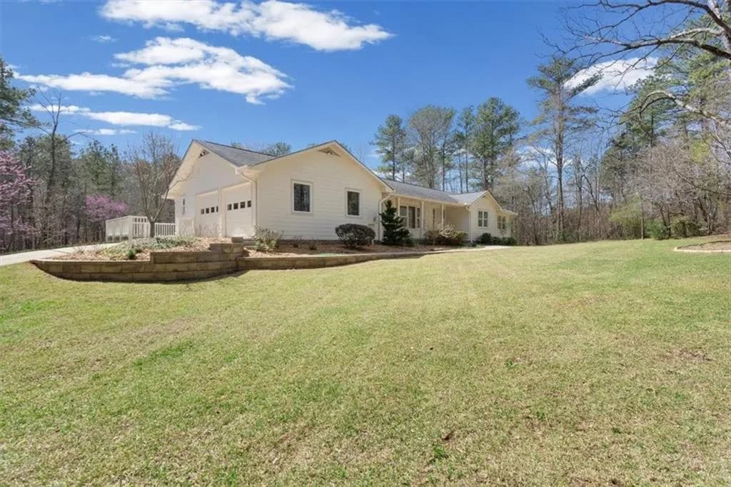 640 Overlook Trail, Acworth