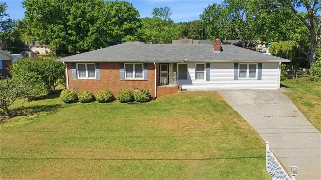 3293 Bright Star Road, Douglasville