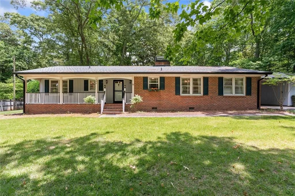 206 Ridley Dr, Carrollton