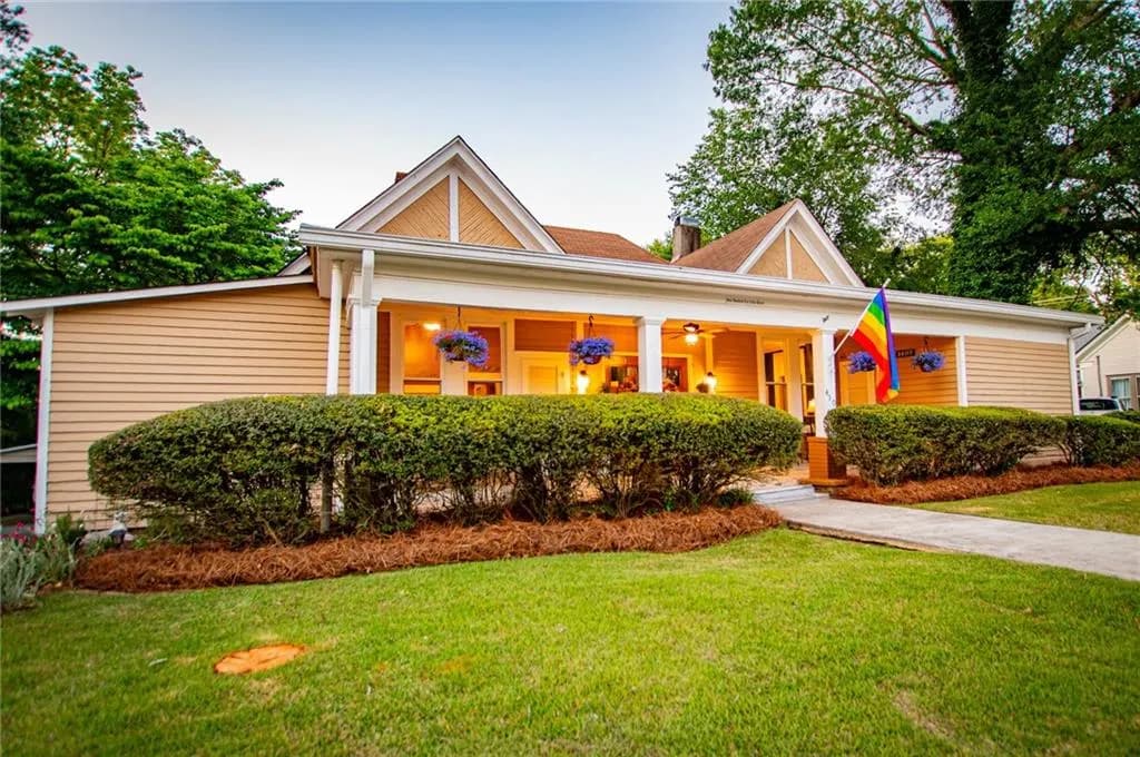 410 Cedar Street, Carrollton