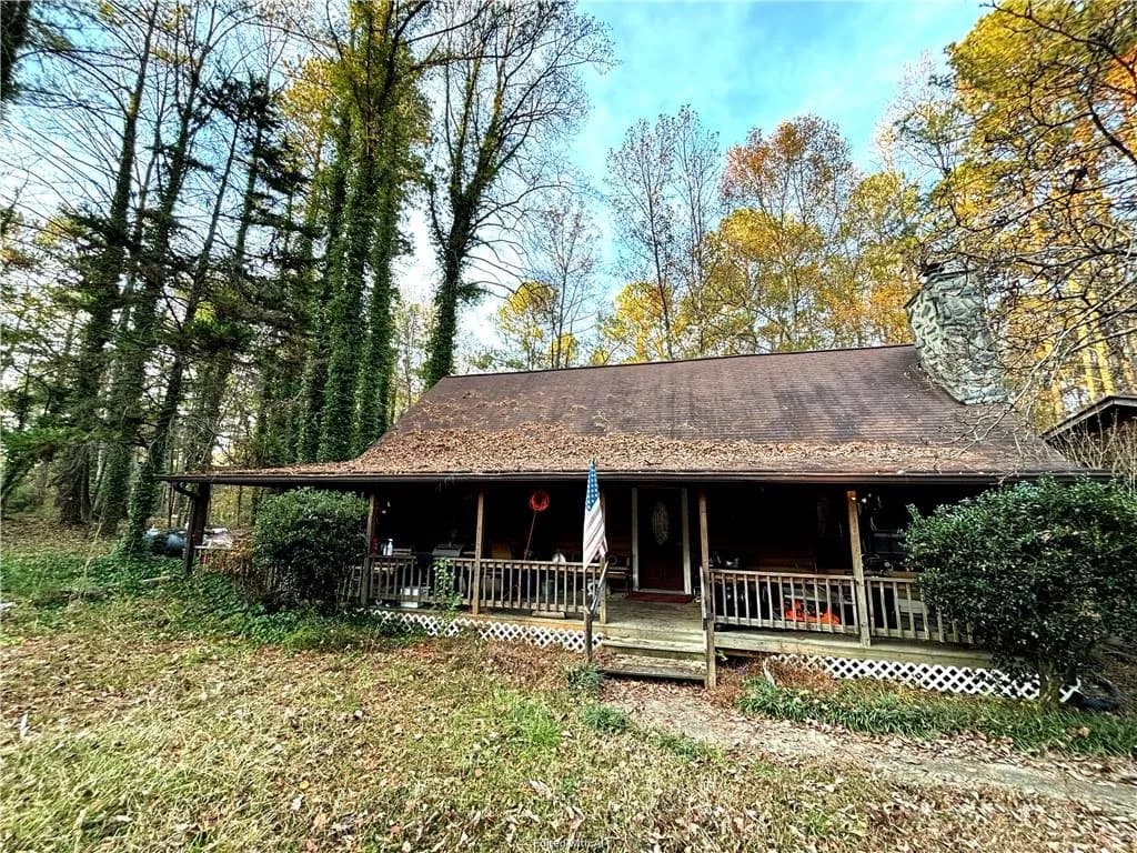Large porch welcoming you home!