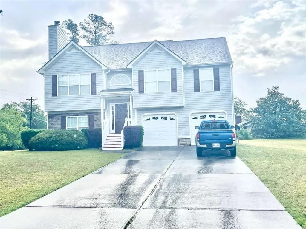 100 Hawthorn Drive, Carrollton