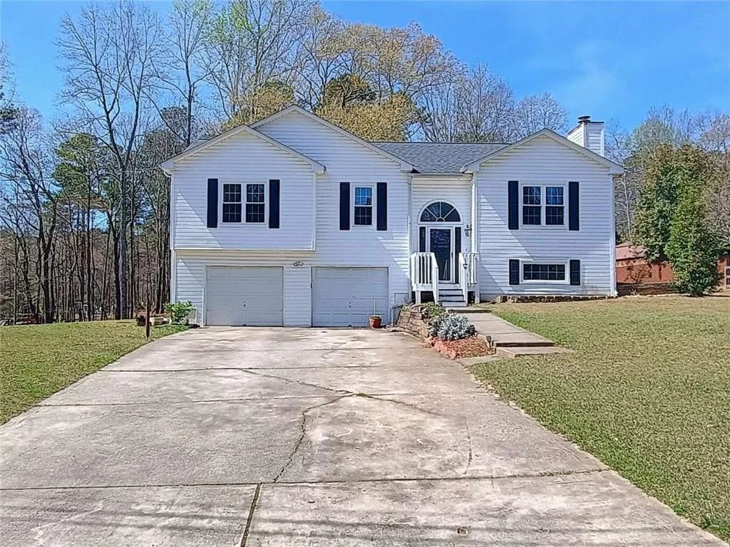 8579 Foxridge Drive, Winston