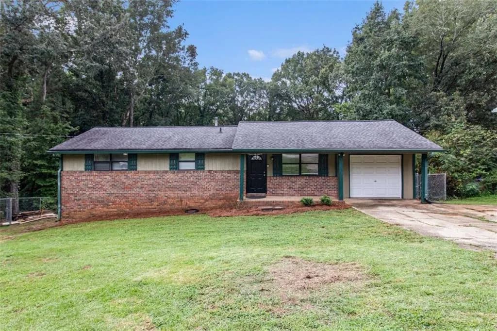 4025 N Quail Drive N, Douglasville
