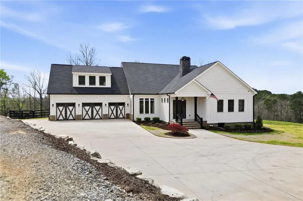 738 Overlook Trail, Acworth