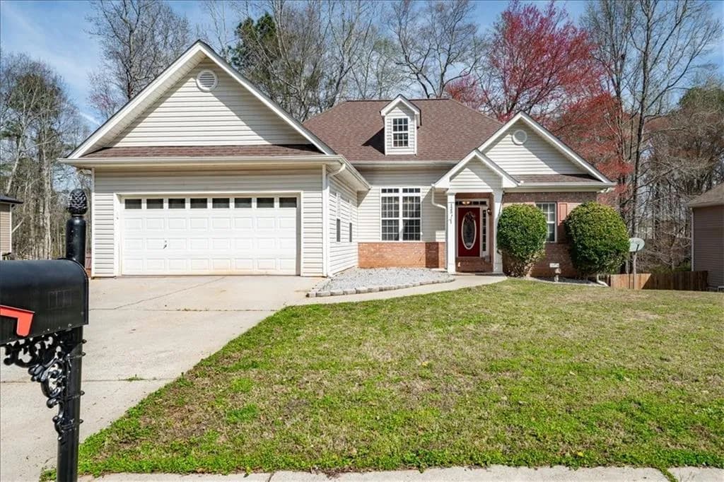 125 Creek Crossing Lane, Temple