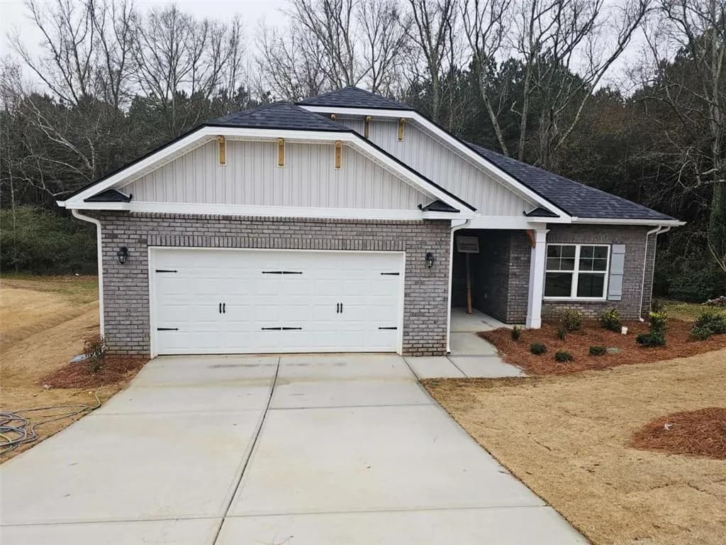 216 Rhett Drive, Bowdon