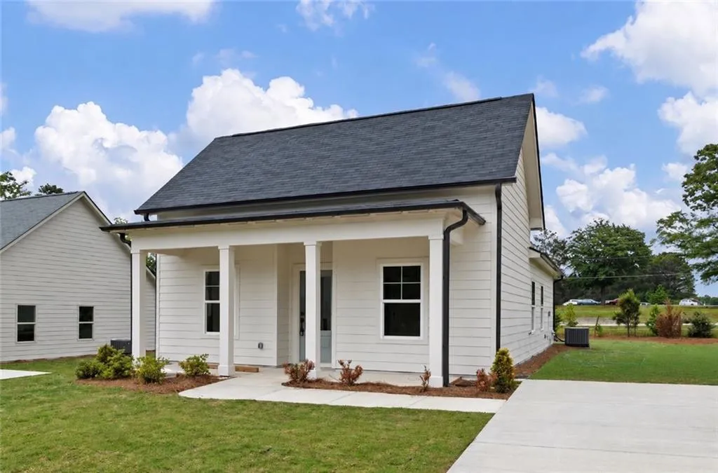 103 Winston Way, Carrollton