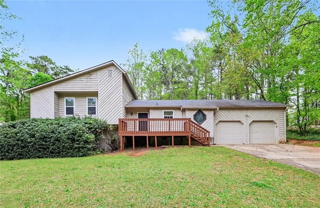 3242 Carmel Drive, Douglasville
