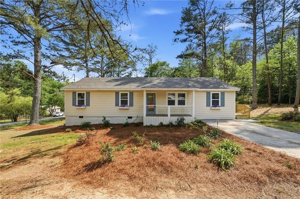 166 Old Stone Road, Villa Rica