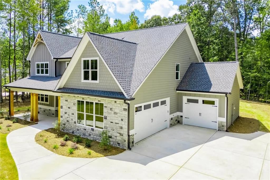 6841 Phillips Mill Road, Douglasville