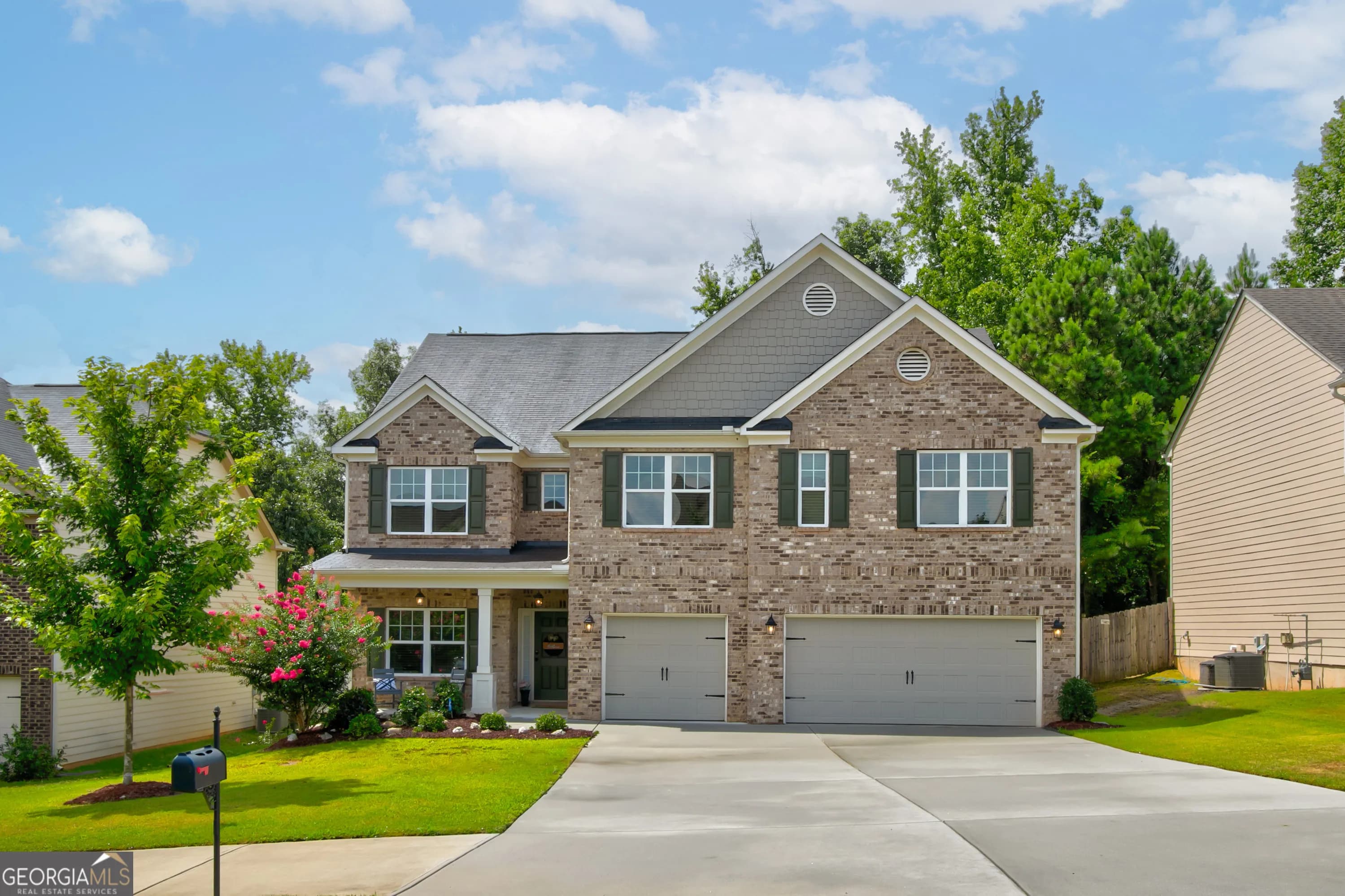 3675 Brookhollow Dr, Douglasville