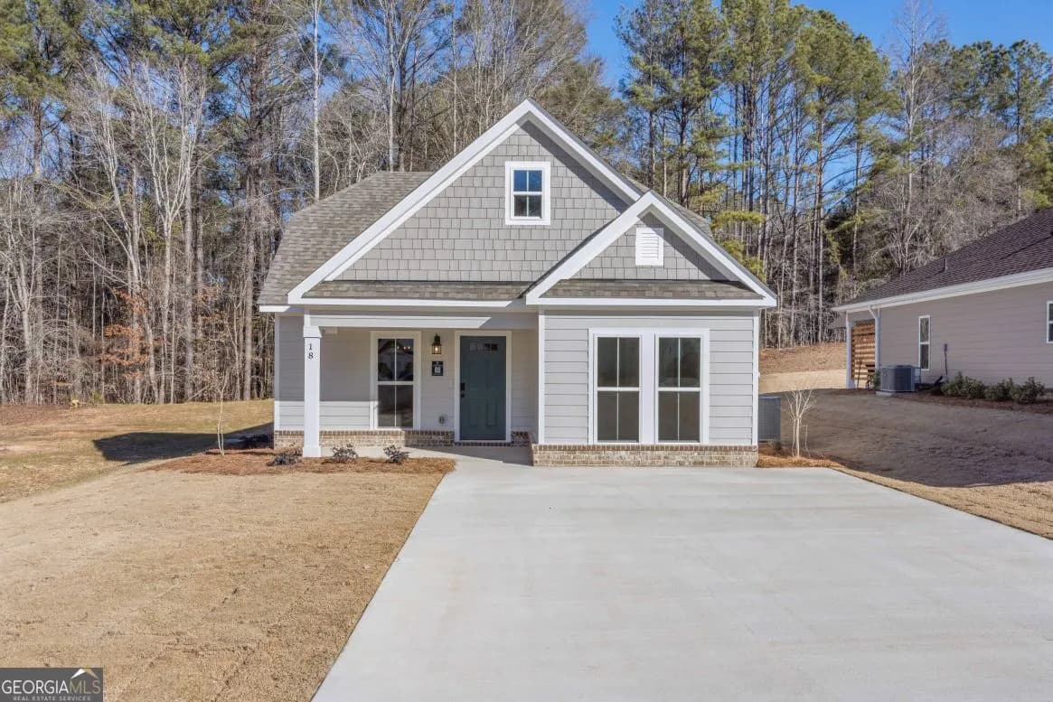 18 River's Edge Ln, Franklin