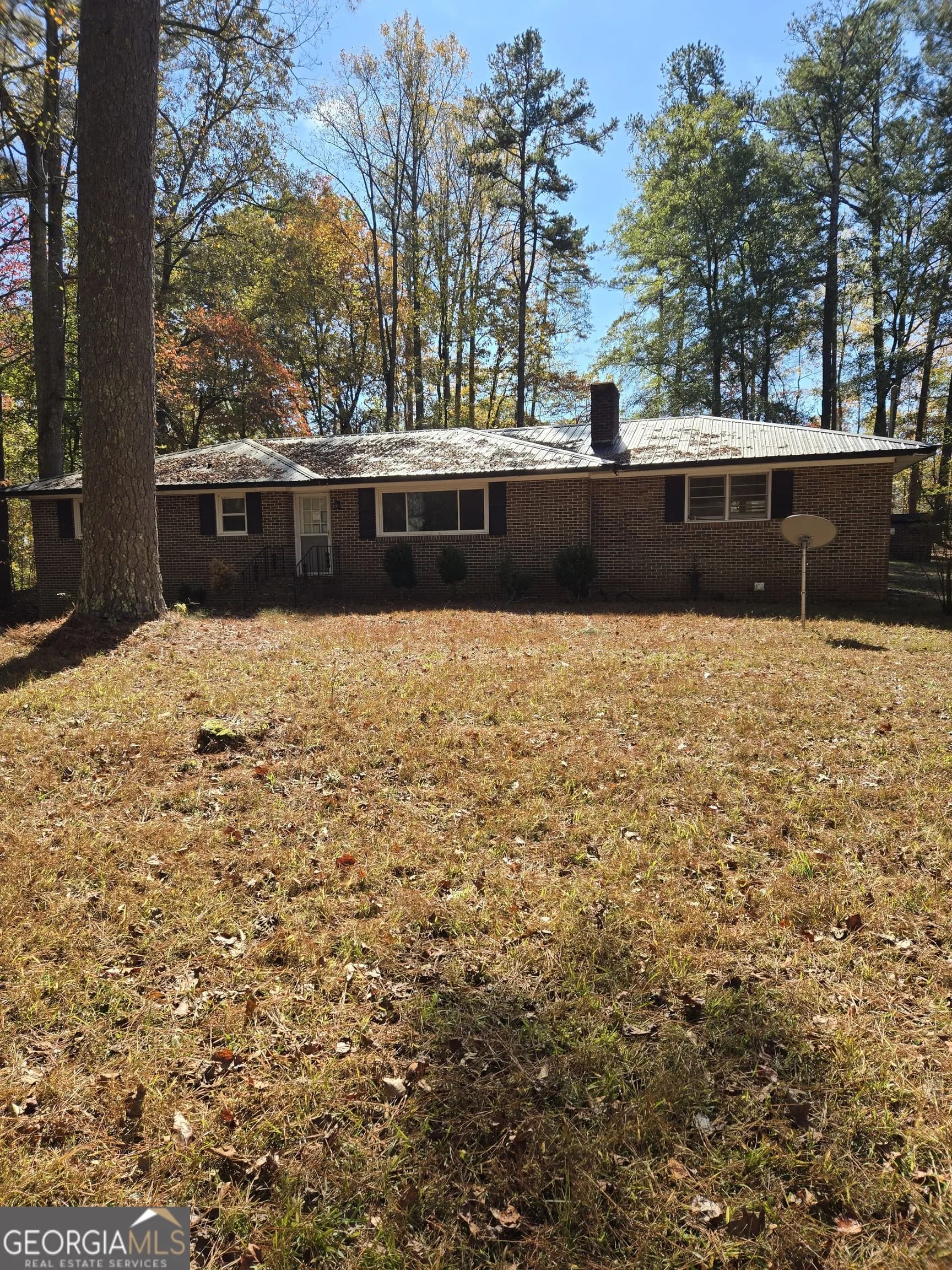 735 Seabreeze Lake Rd, Buchanan