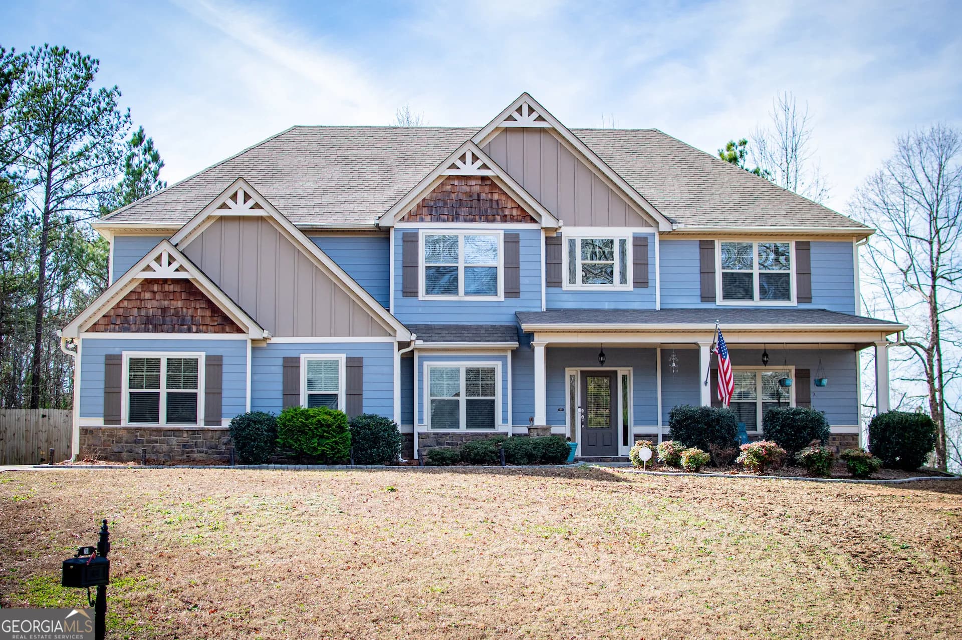 201 Overton Pt, Carrollton