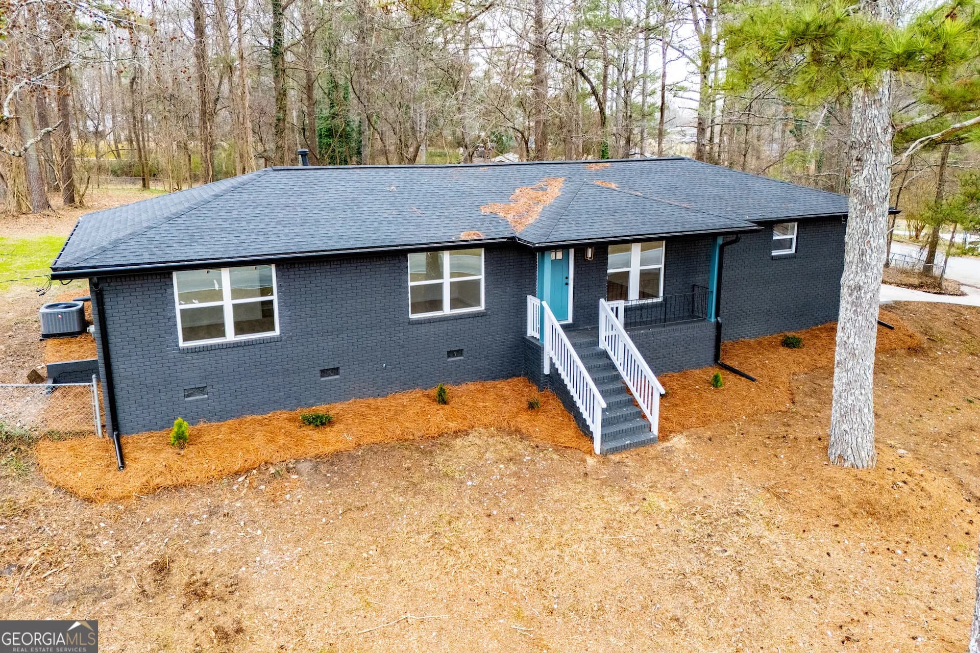 757 N Burnt Hickory Rd, Douglasville
