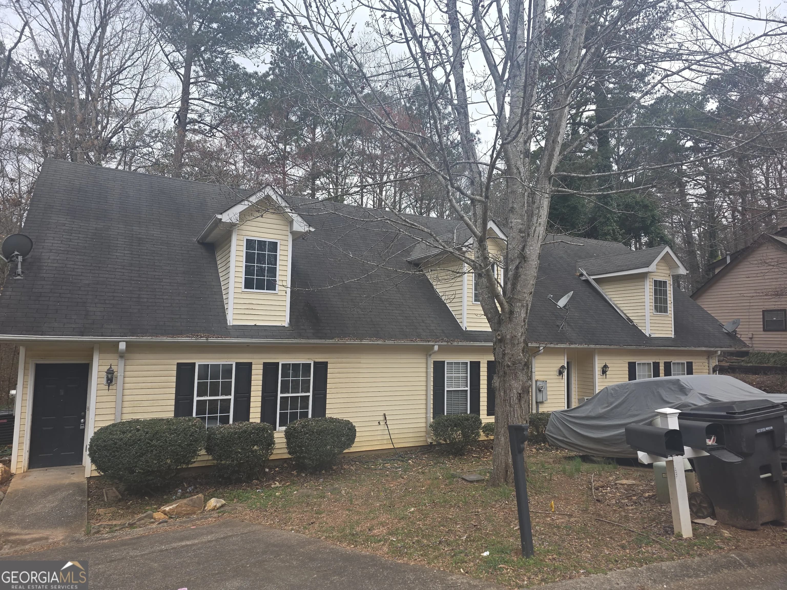 6844, Douglasville