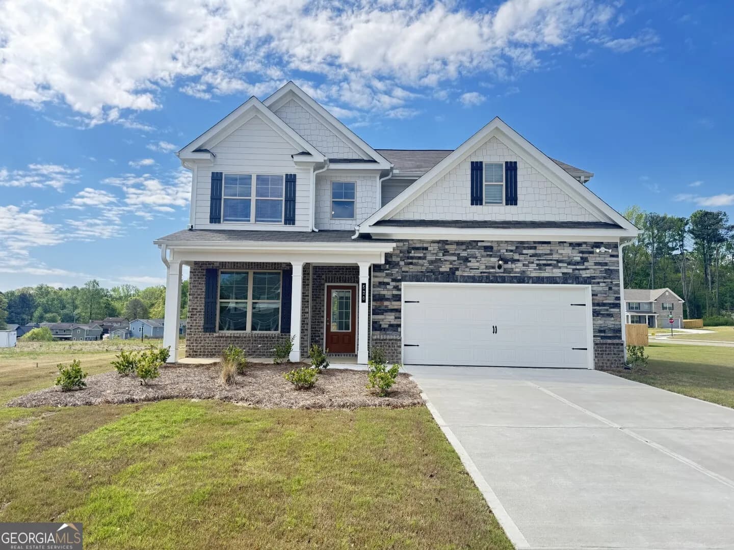 520 Paces Dr, Lithia Springs