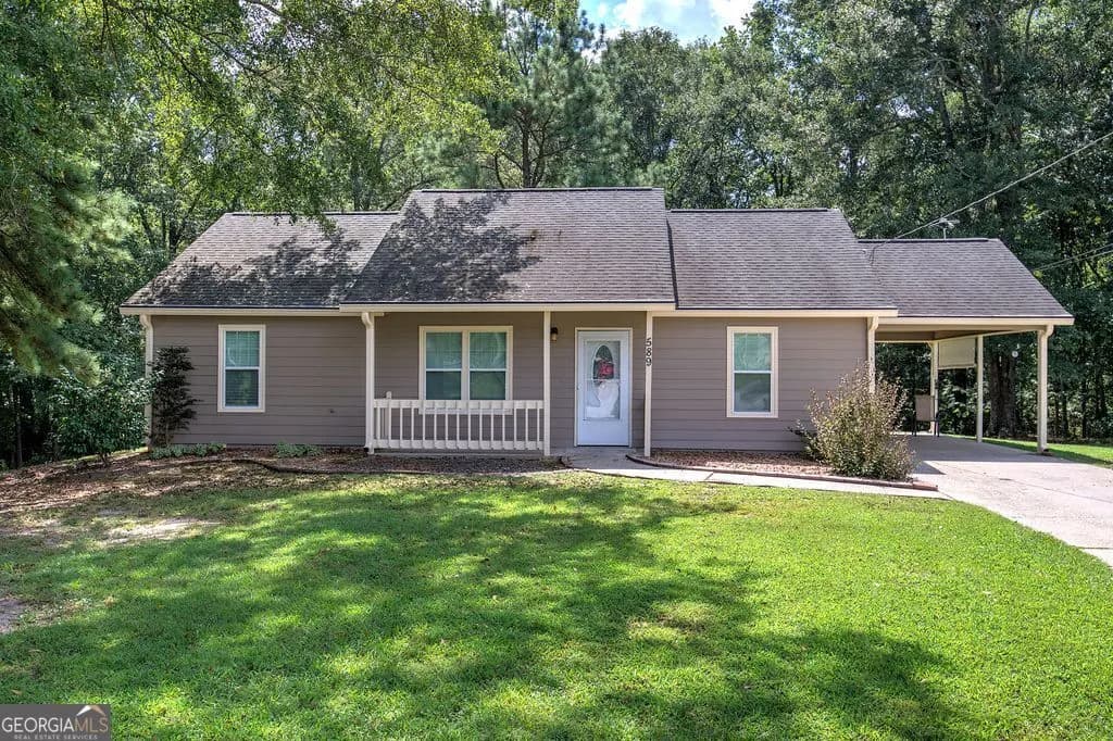 589 Linda Ln, Powder Springs