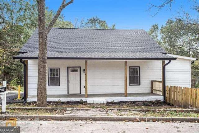 6236 Front St, Douglasville